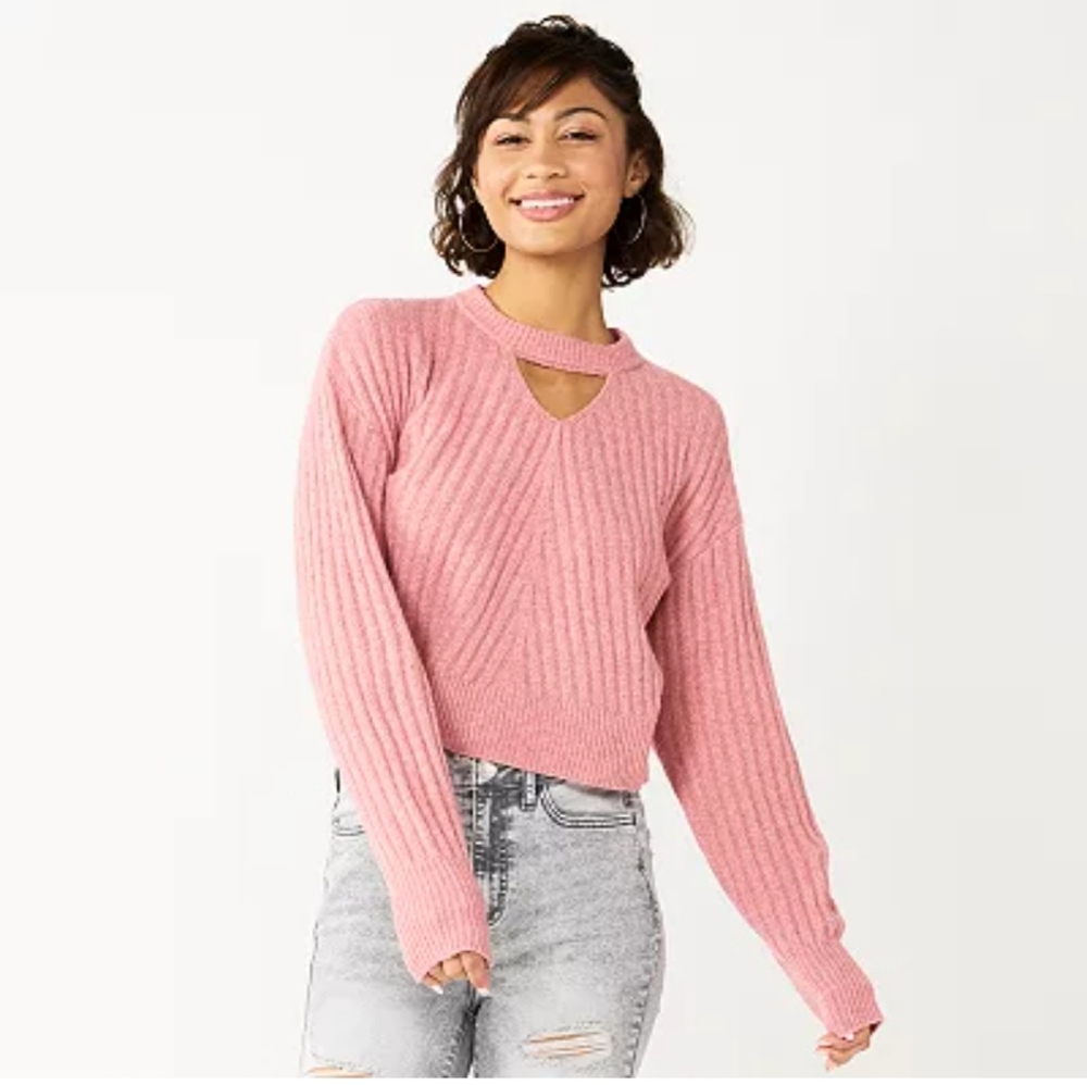 SO keyhole cropped ribbed sweater. Size Medium. Mauve